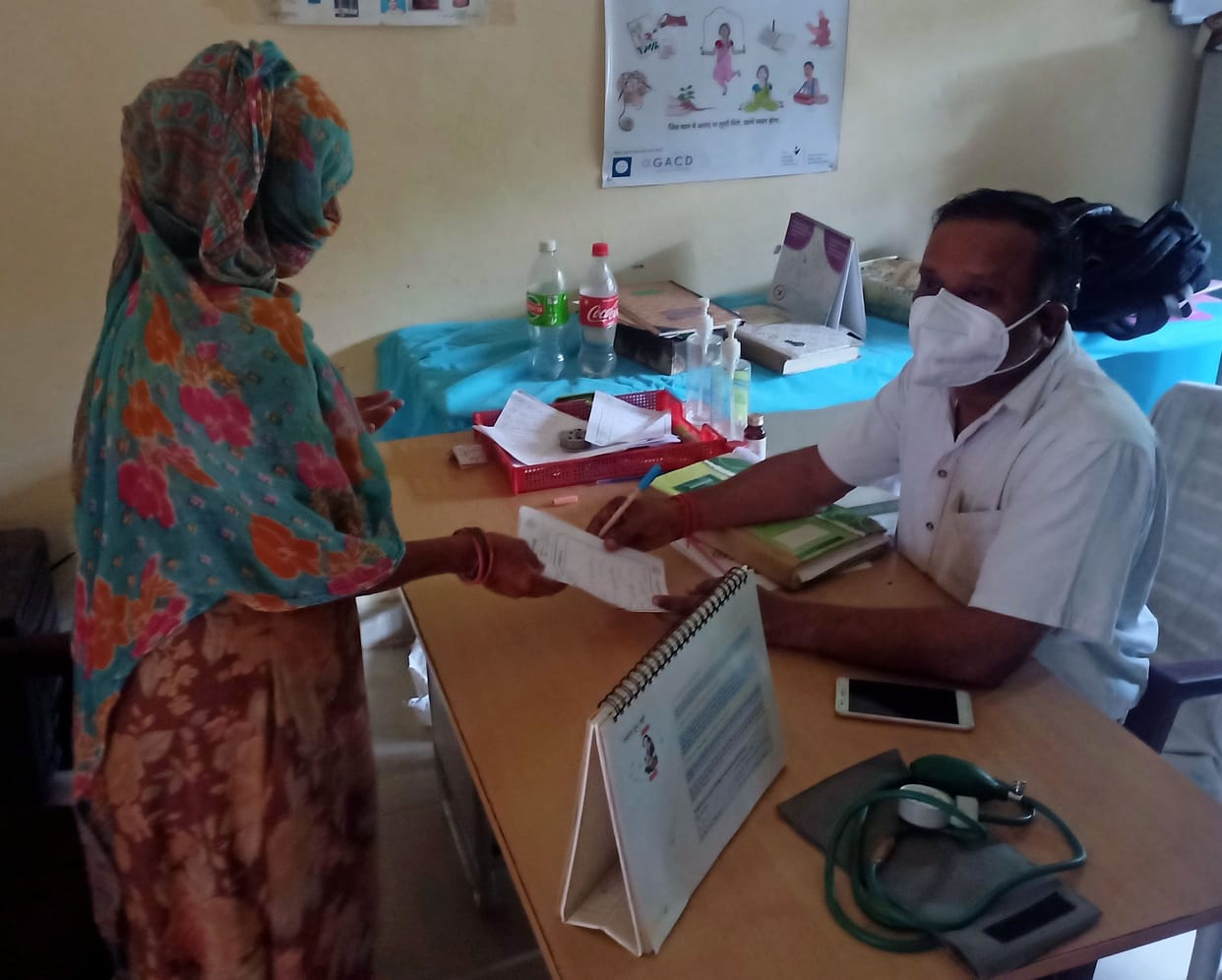 A teenager dies of fever in Chilli, 23 new patients