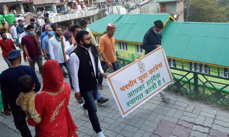 Tea-pakodas stall set up on Prime Minister's birthday