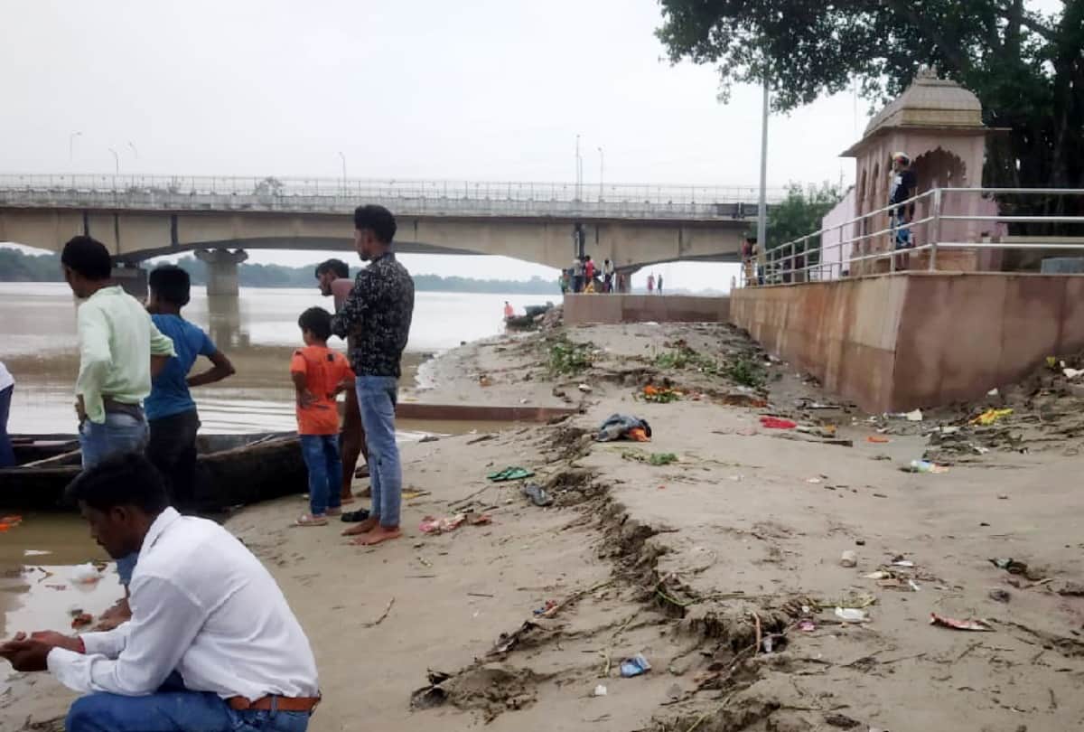 Heavy rain in Gorakhpur problem for flood affected people