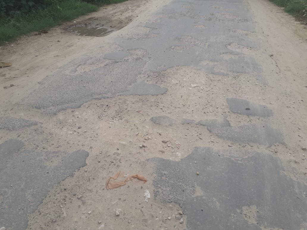 Hathras: 351 km road of the district will be pothole free, work will start from 15