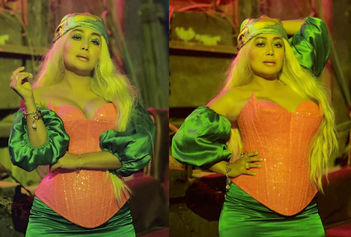 Neha kakkar Strange Look Photos Husban Rohanpreet and Fans Shocked To See
