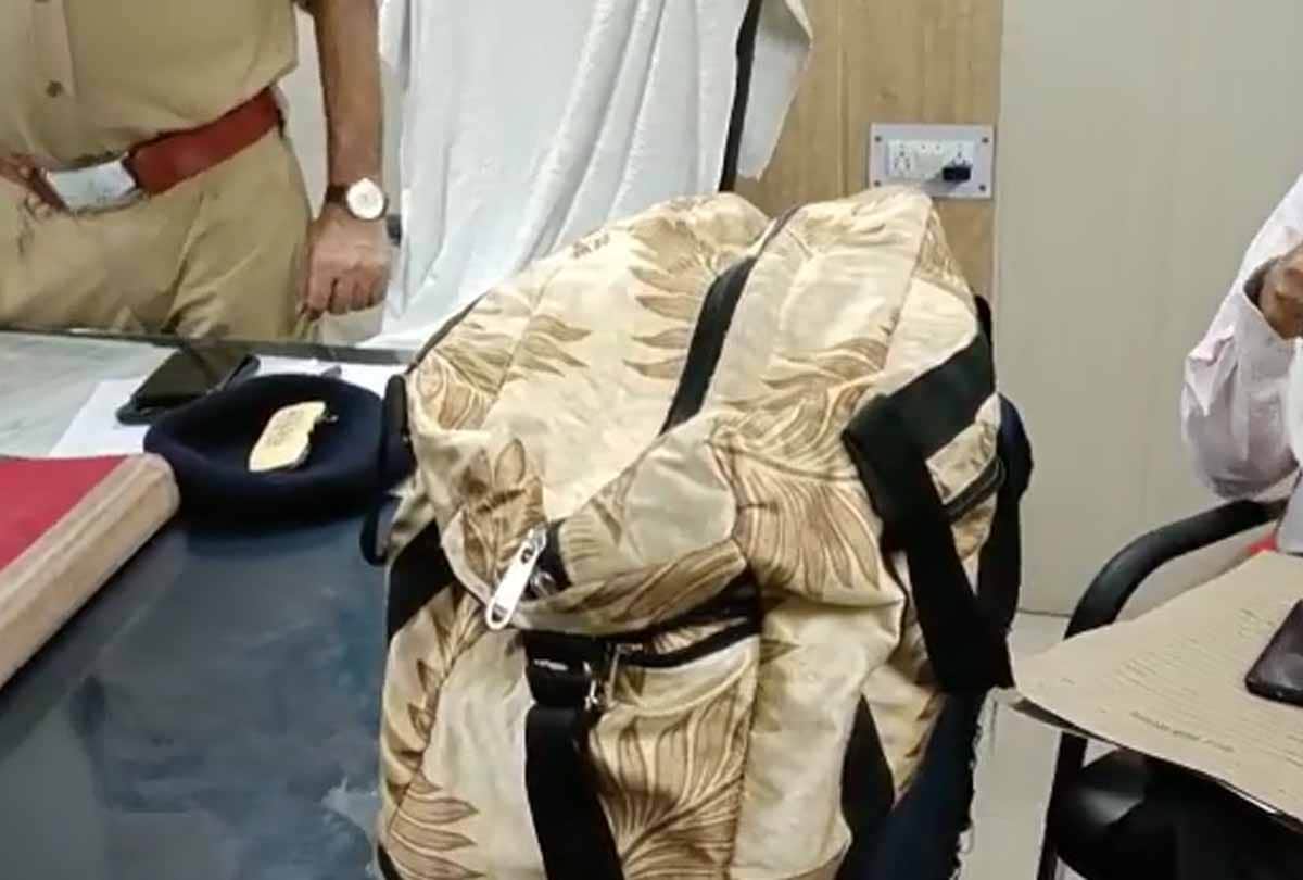 Gold worth 1.5 crores: Jewelers of Lucknow, Kanpur, Varanasi's game of delivering jewelry