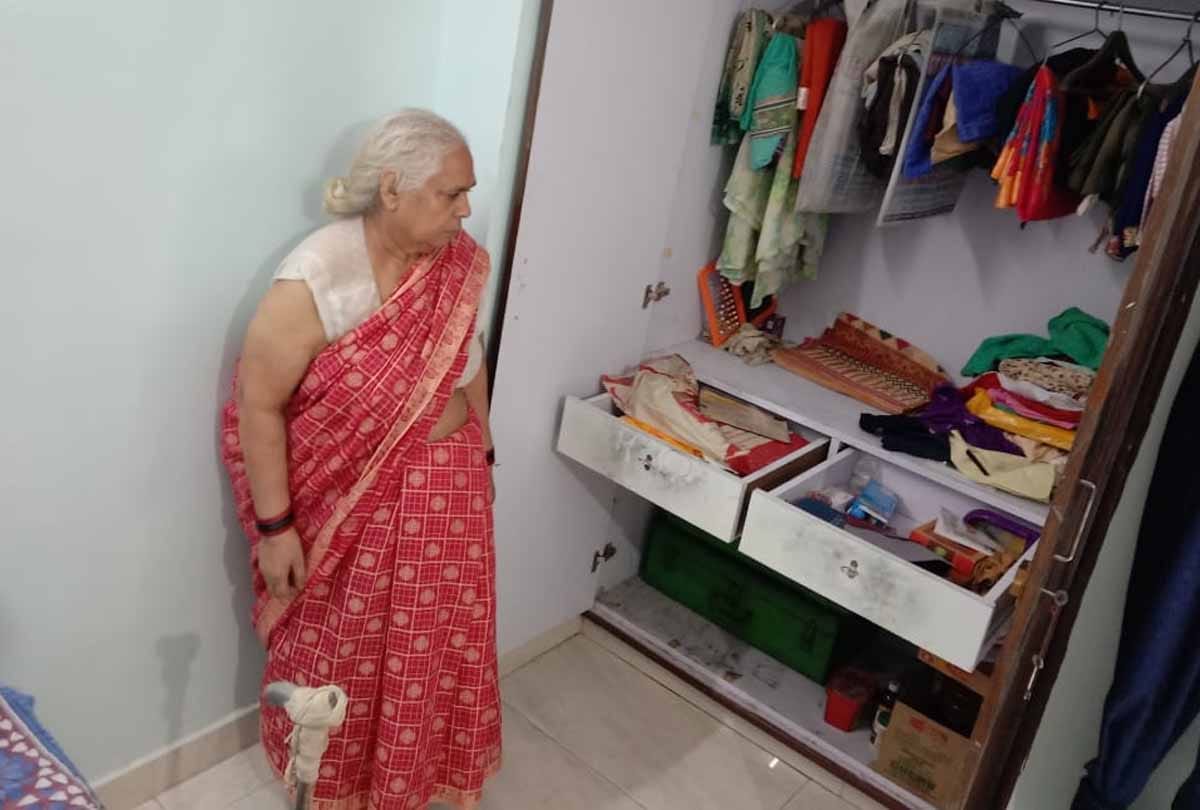 Kanpur: With the help of google crime branch sub inspector revealed robbery case