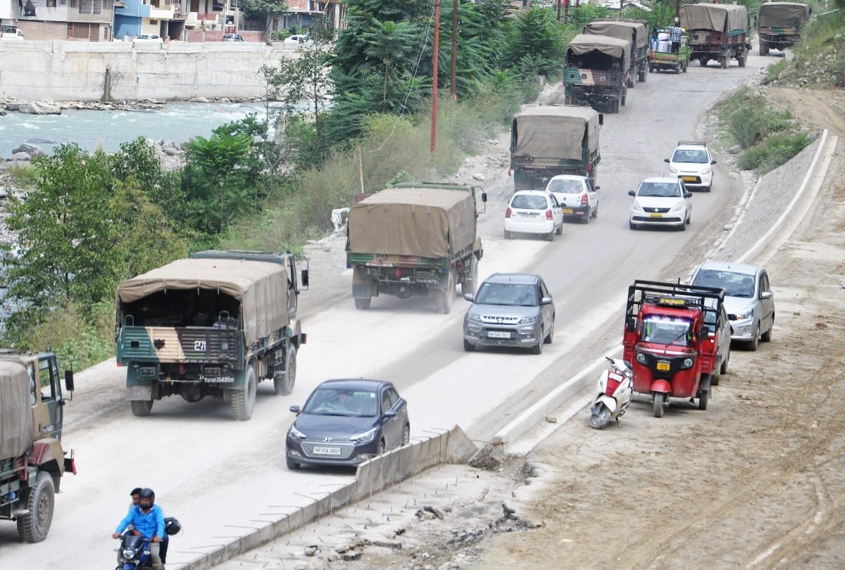 Himachal News: Manali-Leh highway restored to traffic after 41 hours