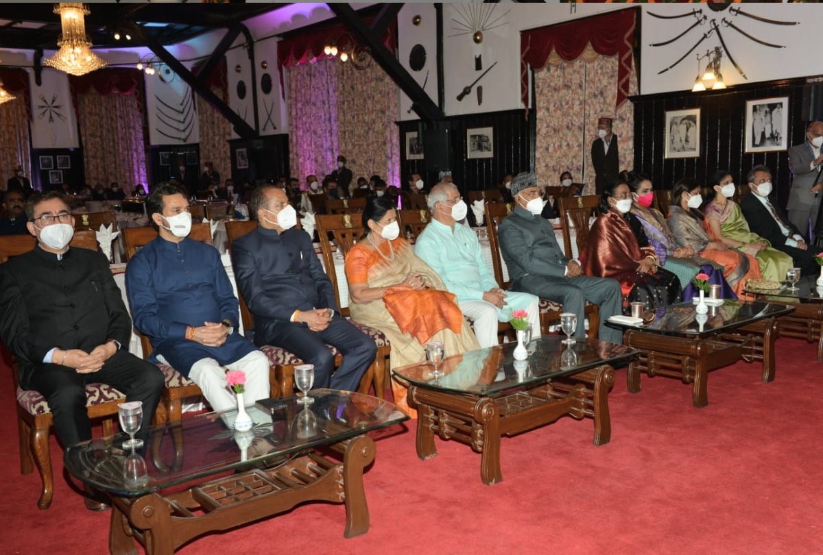Ratri Bhoj At Rajbhawan Shimla  : Guchhi Ka Saag Madra Sepu Badi to President Ram Nath Kovind