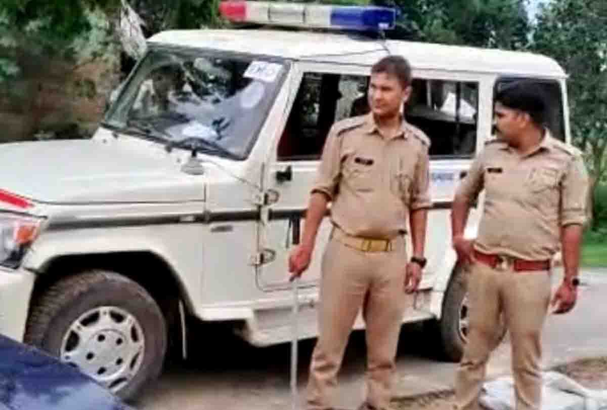 anupam dubey terror in farrukhabad police made an announcement