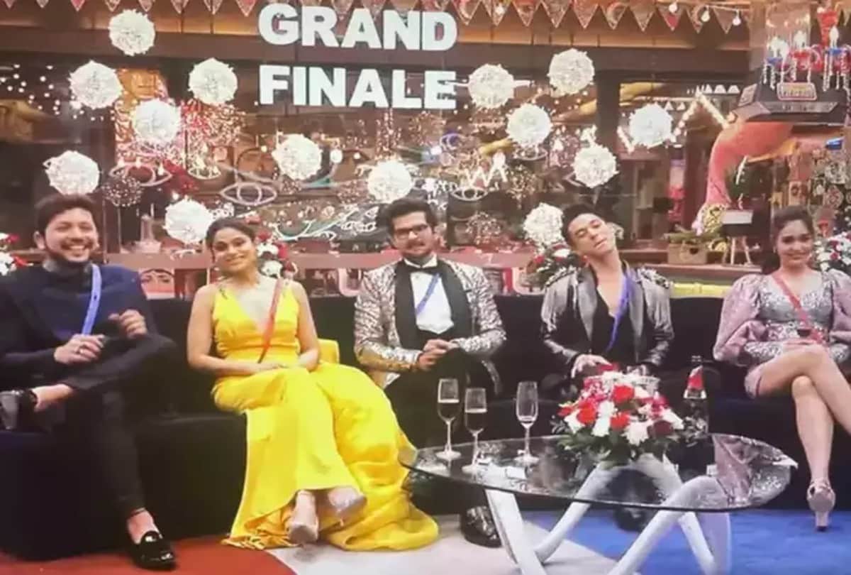 Bigg Boss OTT Finale: Divya Agarwal became the first winner of the show Shamita Shetty was the second runner up