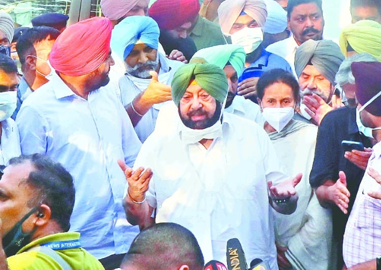 Opposition parties targeted the Congress After the resignation of the Capt Amarinder Singh