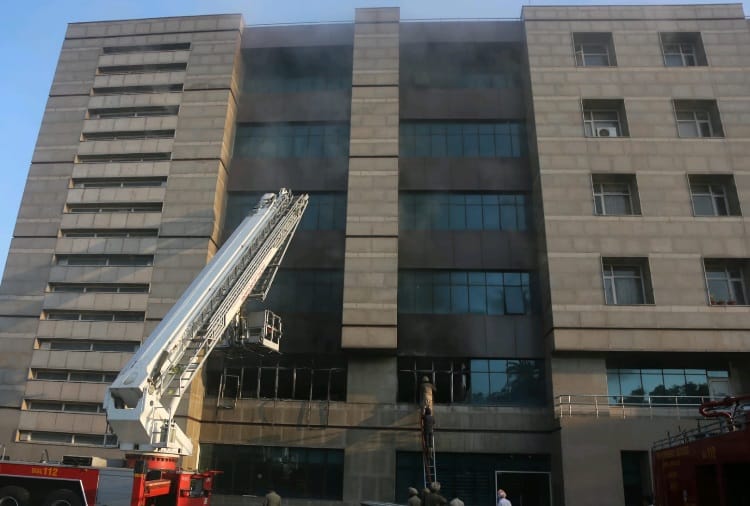 Fire Broke Out in Punjab Yojna Bhawan at Chandigarh