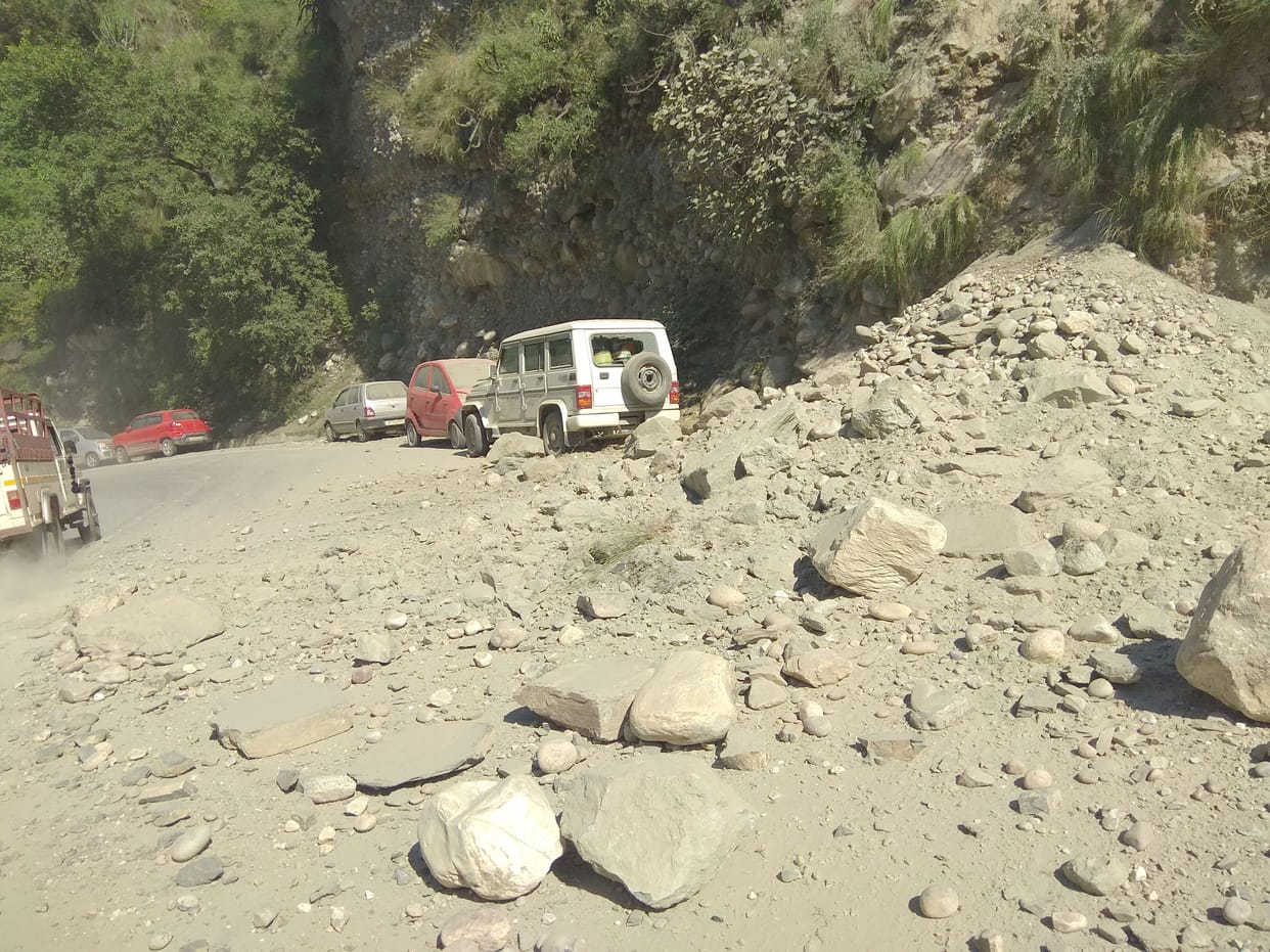 landslide in khopari near rampur
