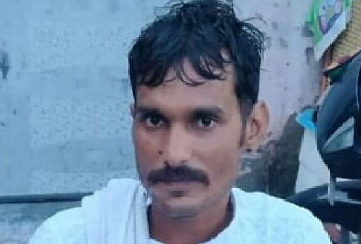 agra man found dead in etah