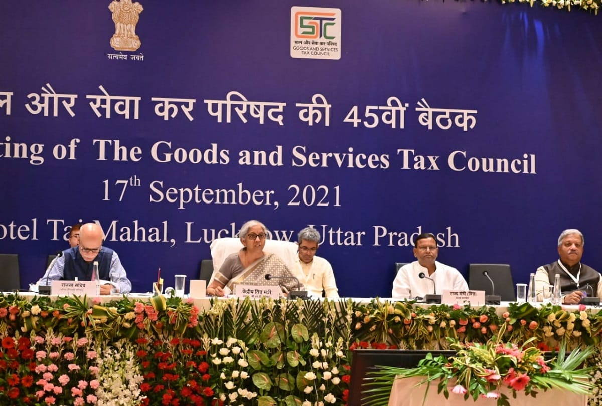 Shoes and clothes may be expensive from next year GST Council decision inverted duty structure will change from 1st January 2022