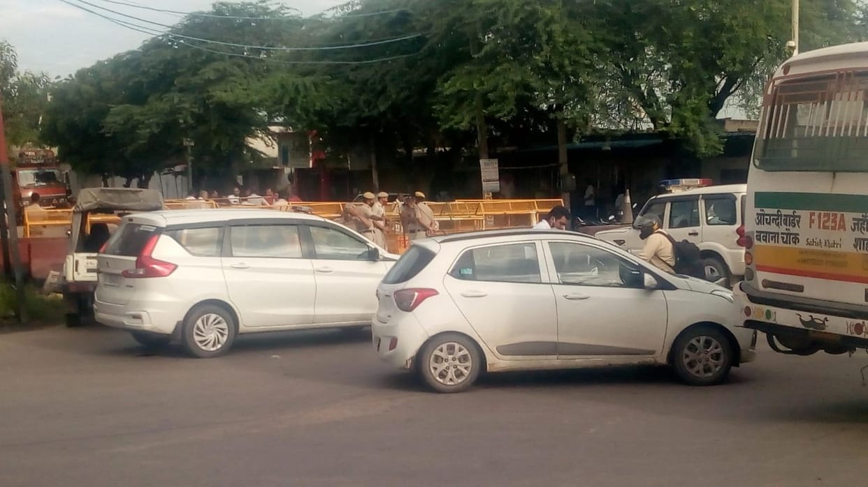 Delhi Police stopped SAD activists, sealed border