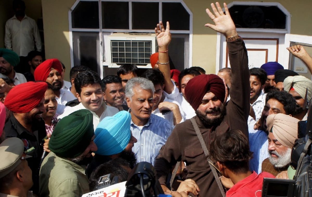 Punjab: Congress leader Sunil Jakhar likely to be Chief Minister, Congress will also bet big on Sidhu