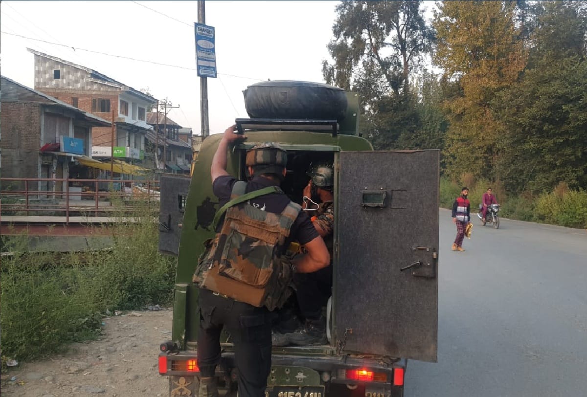 Terrorists are targeting Kashmiri Pandits and police personnel in jammu and kashmir