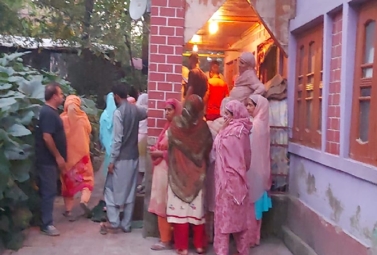 Kulgam attack Terrorists killed Kashmiri Pandit Bantu Sharma in Kulgam