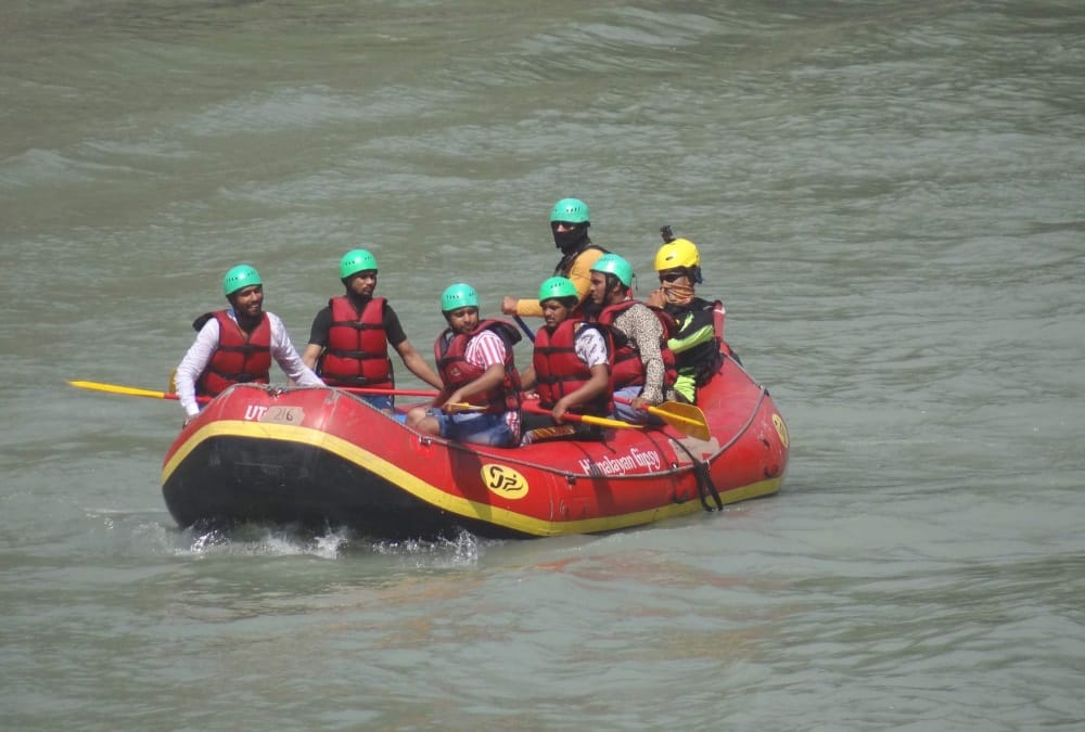 Rishikesh News: Rafting will start from 20th September and 10 year old children can also get permission
