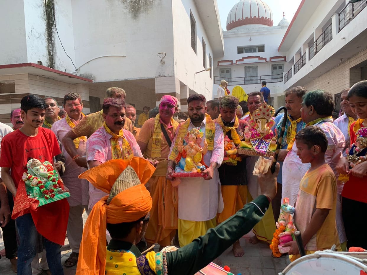 Immersion of Ganesh idol with pomp