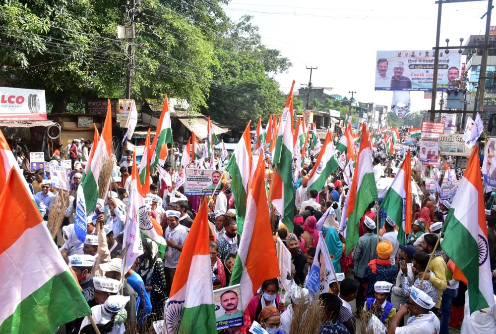 Uttarakhand Election 2022: Huge Crowd in Delhi CM Arvind Kejriwal Sankalp Yatra in haldwani Photos
