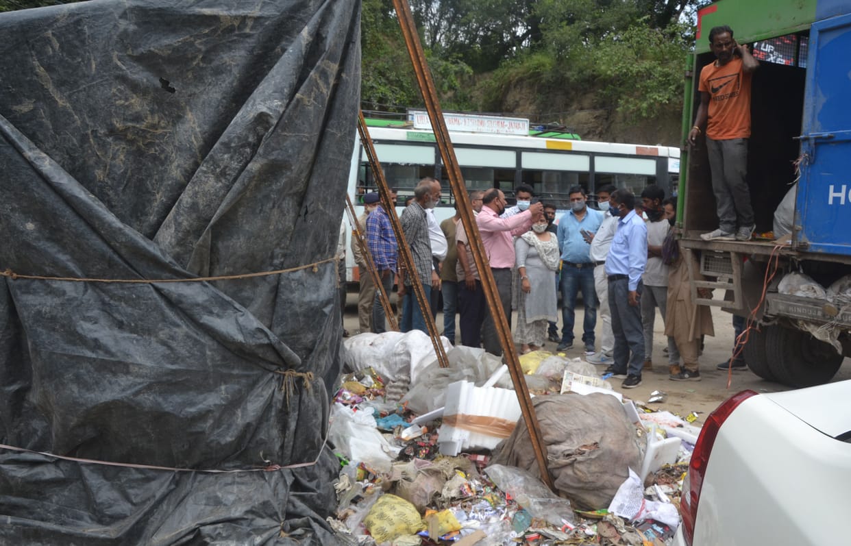 Municipal corporation to call police over littering in the Solan city