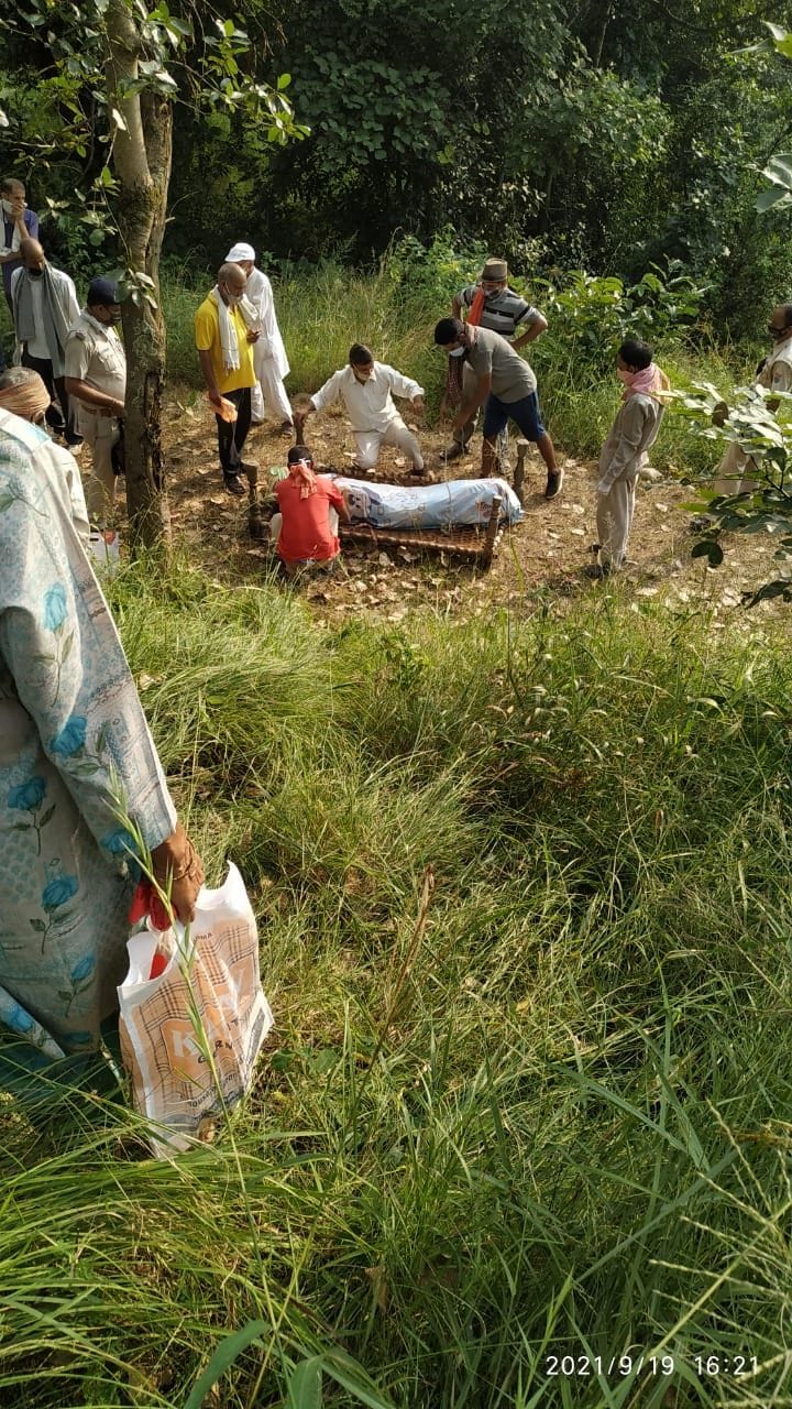 Dead body of contractor missing since 18 days found under suspicious circumstances in Diog