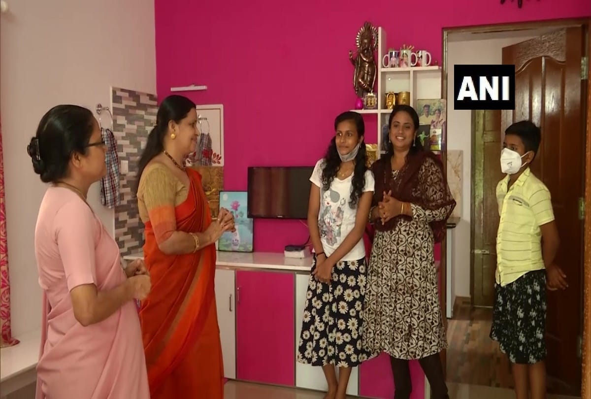 Kerala Two teachers of a school built 150 houses for homeless people