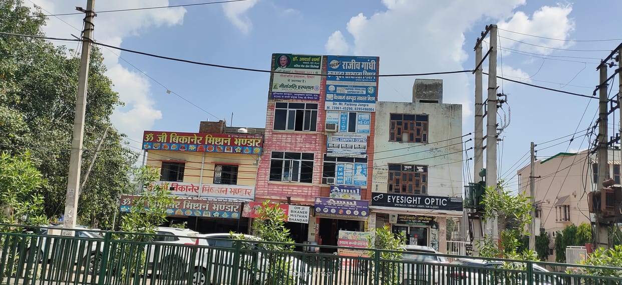 No rules, hoardings hung wherever they want
