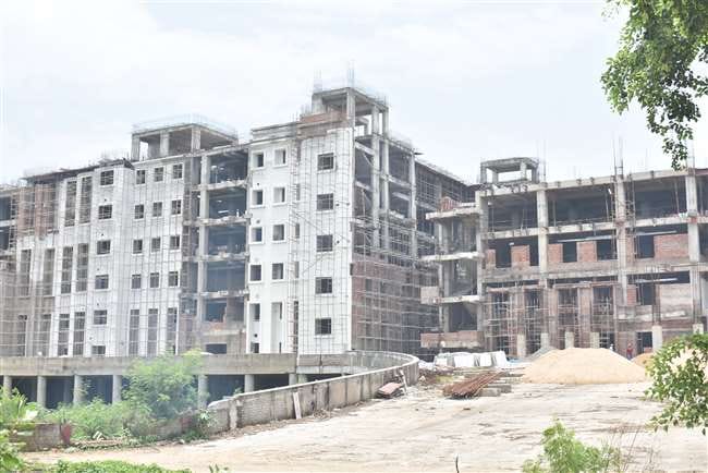 Opposition can make medical college election issue