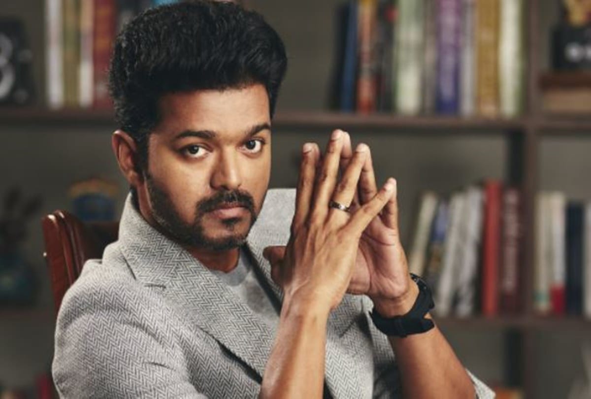 South superstar thalapathy vijay files case on his parents read details