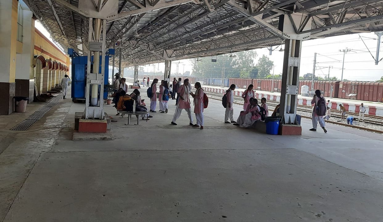 Now passanger can travel without reservation in intercity