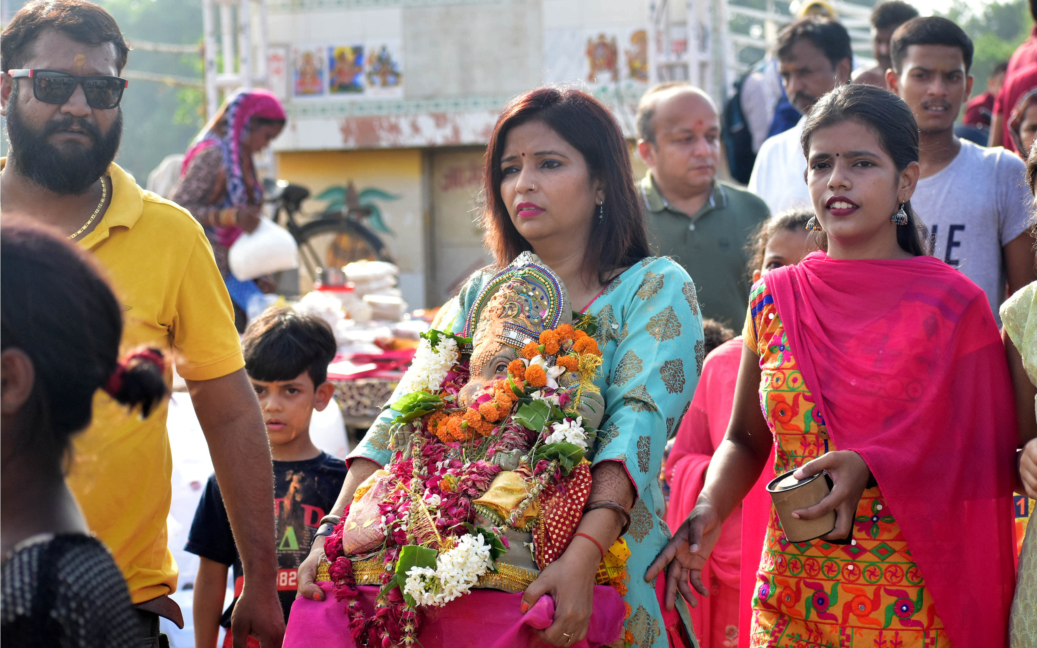Ganesh Chaturthi 2022 Start and End Date Puja Vidhi Visarjan Time Read More