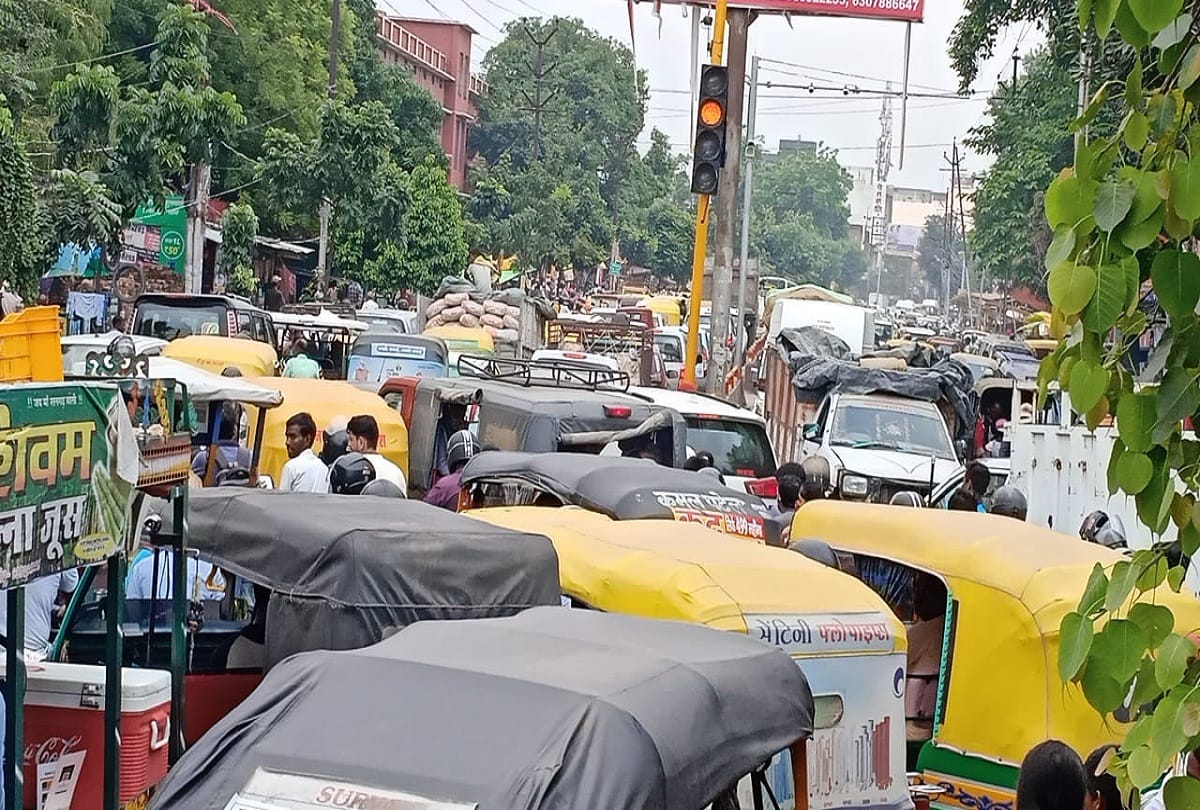 Traders will handle the traffic in Kashi! 20 major places and intersections of the city will be jam free