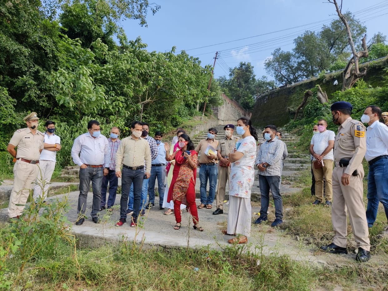 SP and DC arrived to take stock of preparations for river rafting competition