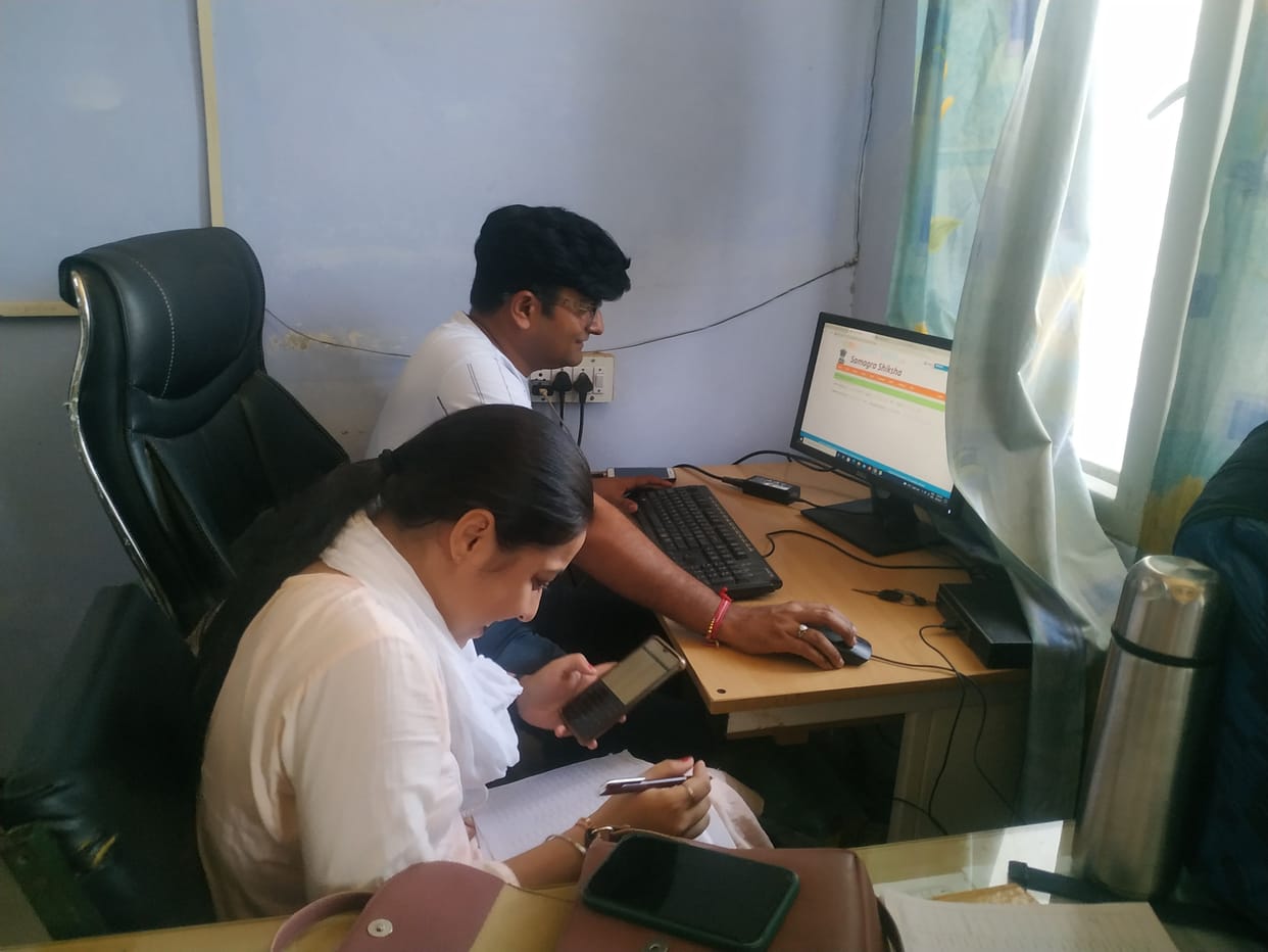 Out of school 34 education volunteers did not submit the list of children, waiting list candidates will get a chance
