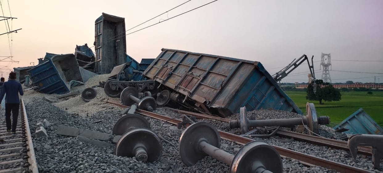 etawah news,DFC became the corridor of accidents