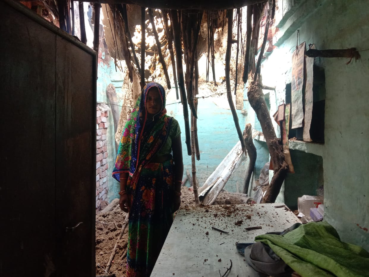 Two kutcha houses fell, five people including a couple were injured after being buried in the rubble