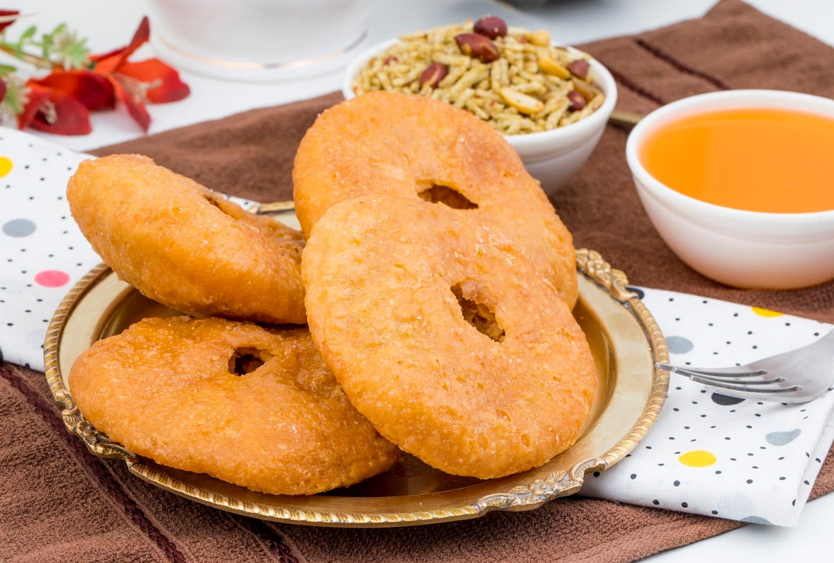 make moong dal khasta kachori recipe