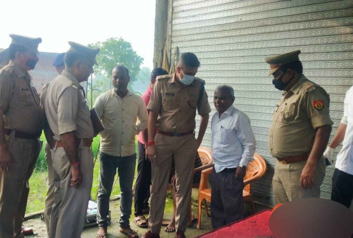 Shopkeeper killed by attacking with sharp weapon in Sant Kabir Nagar