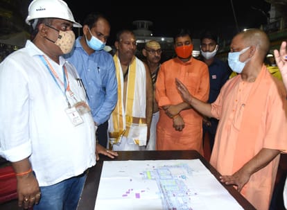 CM yogi adityanath visit varanasi Overwhelmed after see grand entrance of Kashi Vishwanath corridor said  work should be completed by November