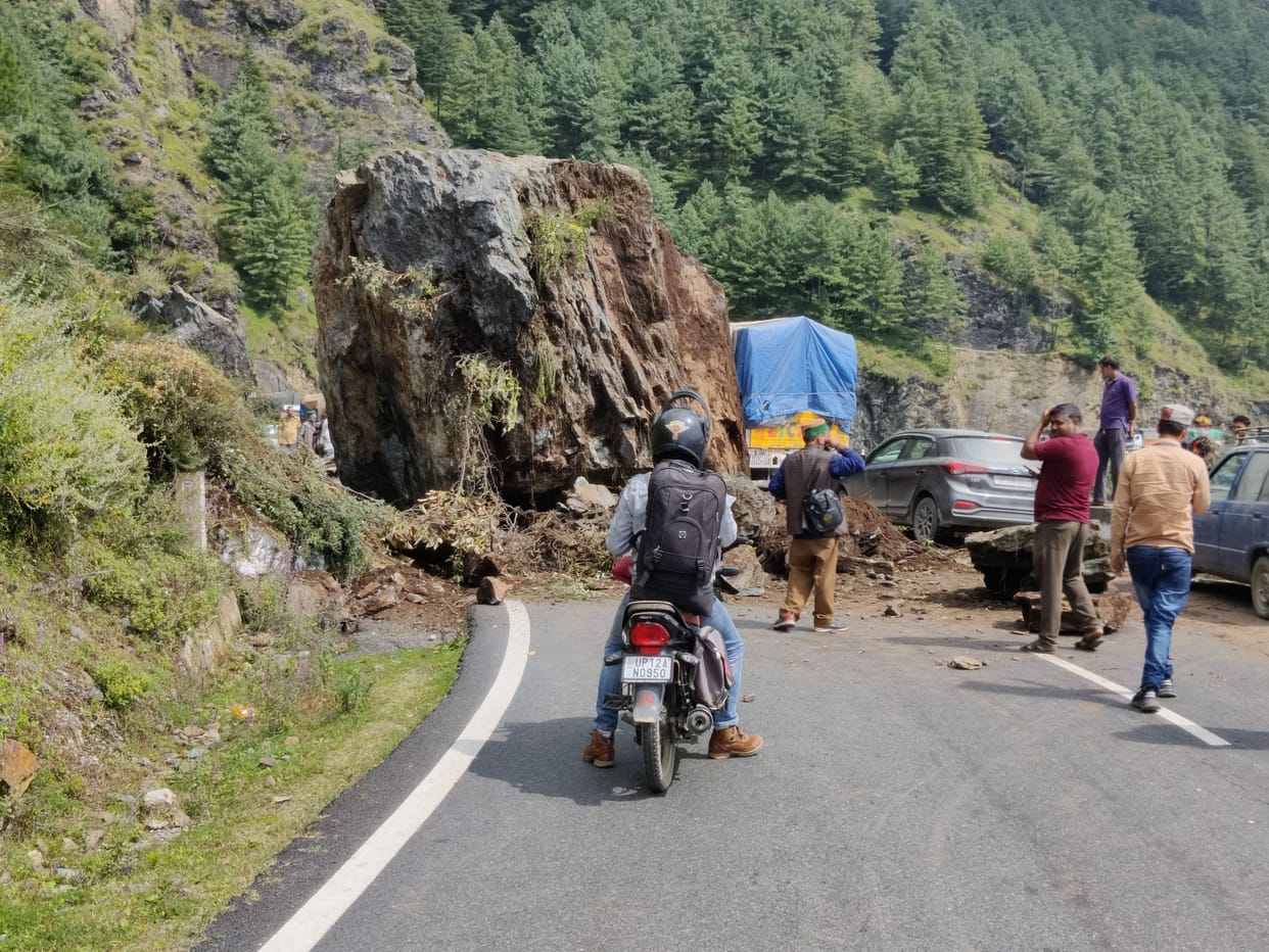 nh 5 block due to landslide news nani dhank matiyana