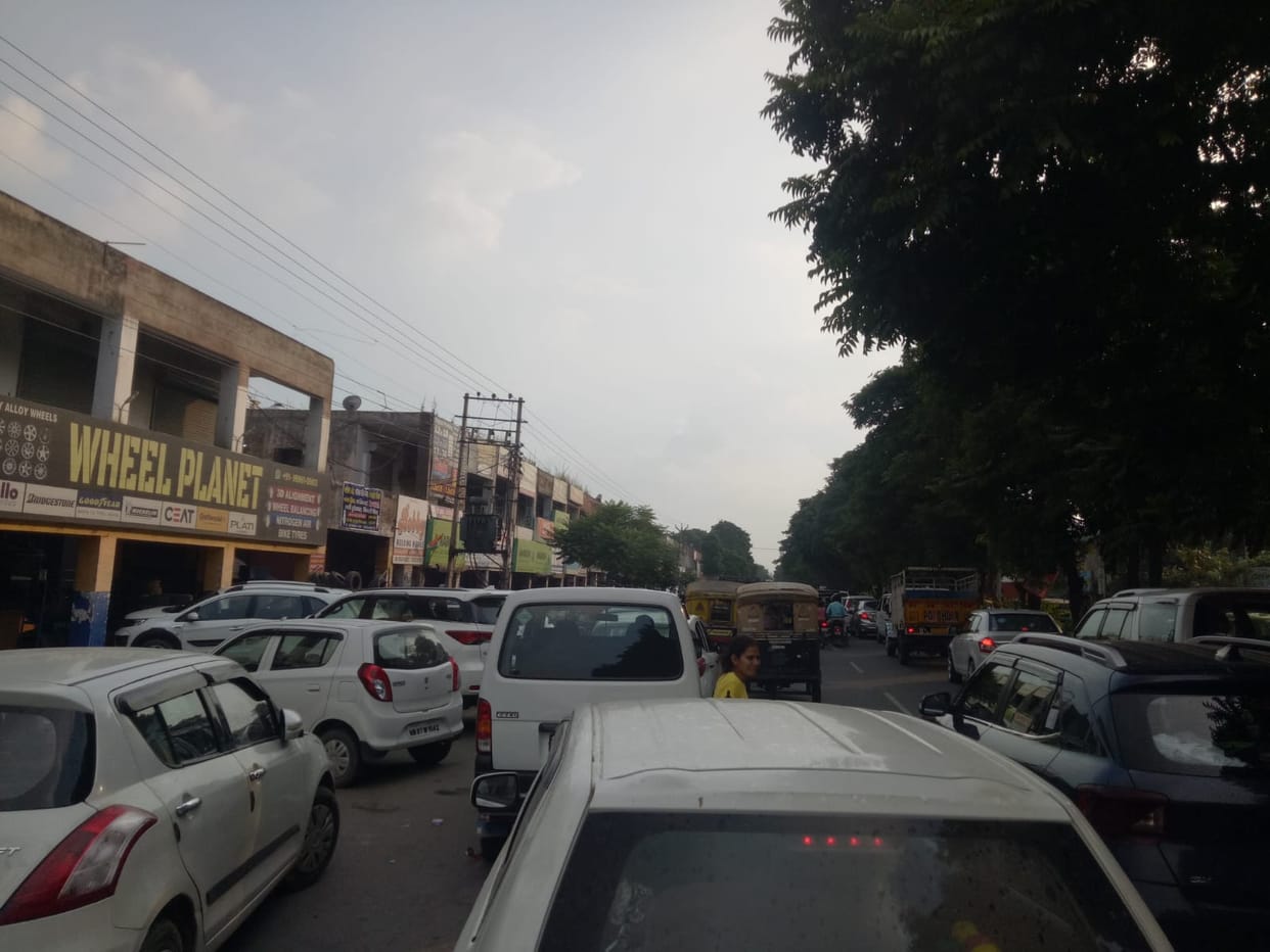Risk of infection due to crowd in markets, Yamunanagar