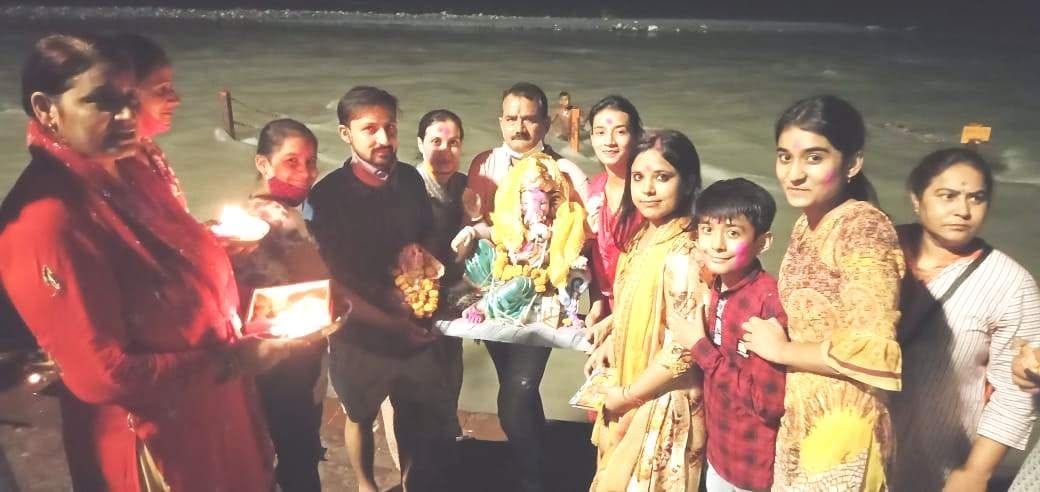 Ganpati Bappa next year you come soon...., Ganga Ghat resonated with the announcement