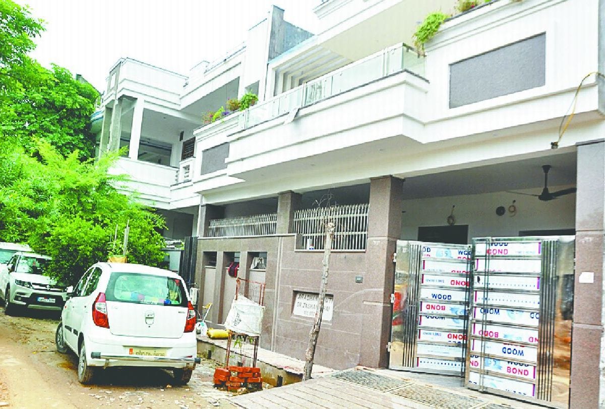 Agra Doctor House Robbery Case: Robbery In Doctor House Mastermind Not Use Mobile Phone From Two Months For Call Detail