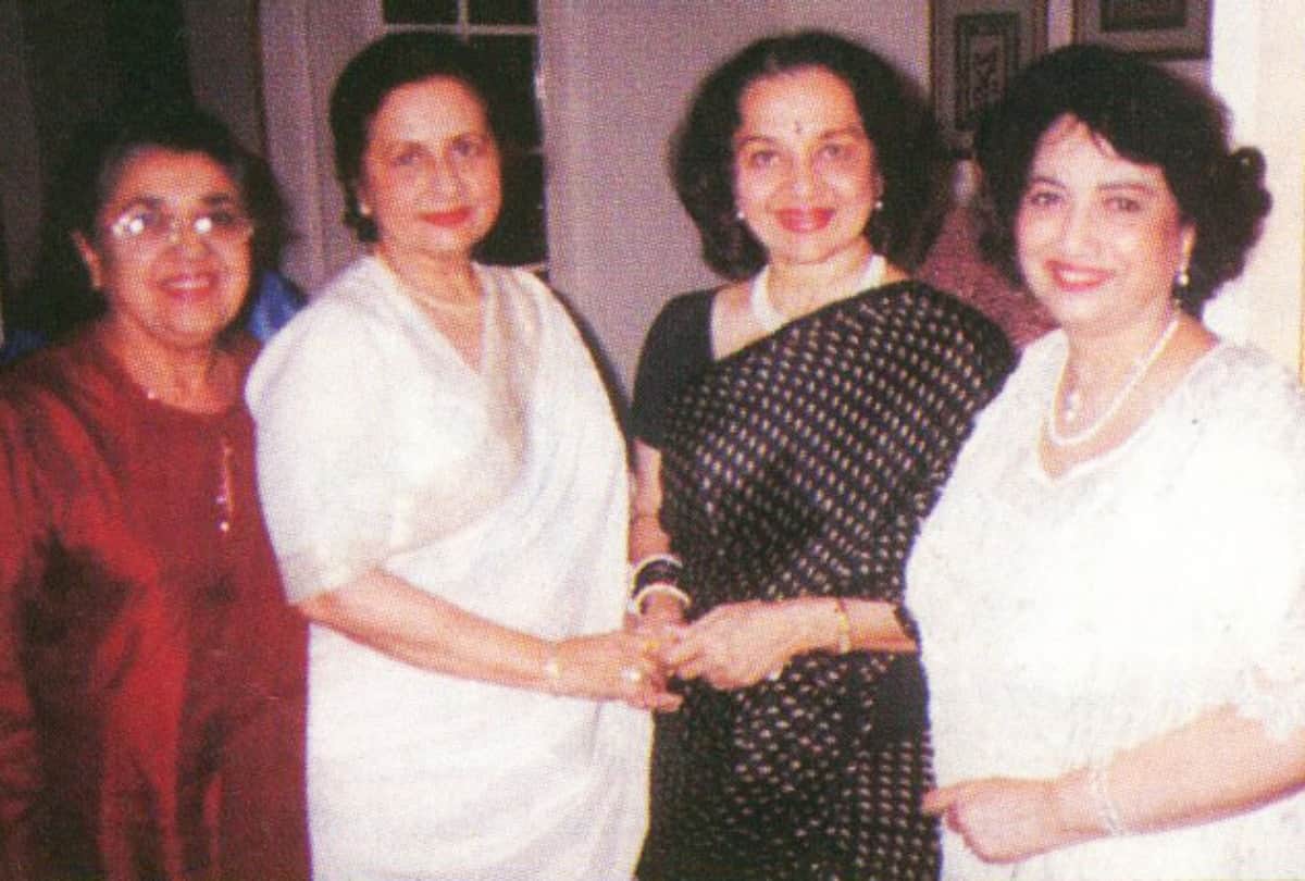 babu ji dheere chalna fame actress shakila done 72 films at the age of 14 know the interesting facts about her on death anniversary