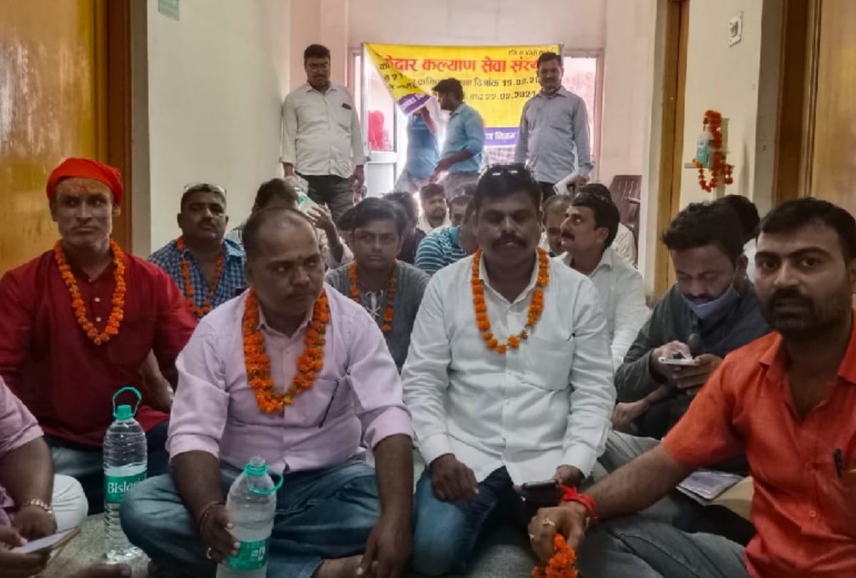 Junior Engineer in Gorakhpur on gradual fast from today