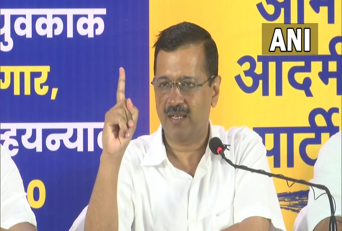 Delhi: Chief Minister Kejriwal said that like Delhi neighboring states should also help farmers in smelting stubble