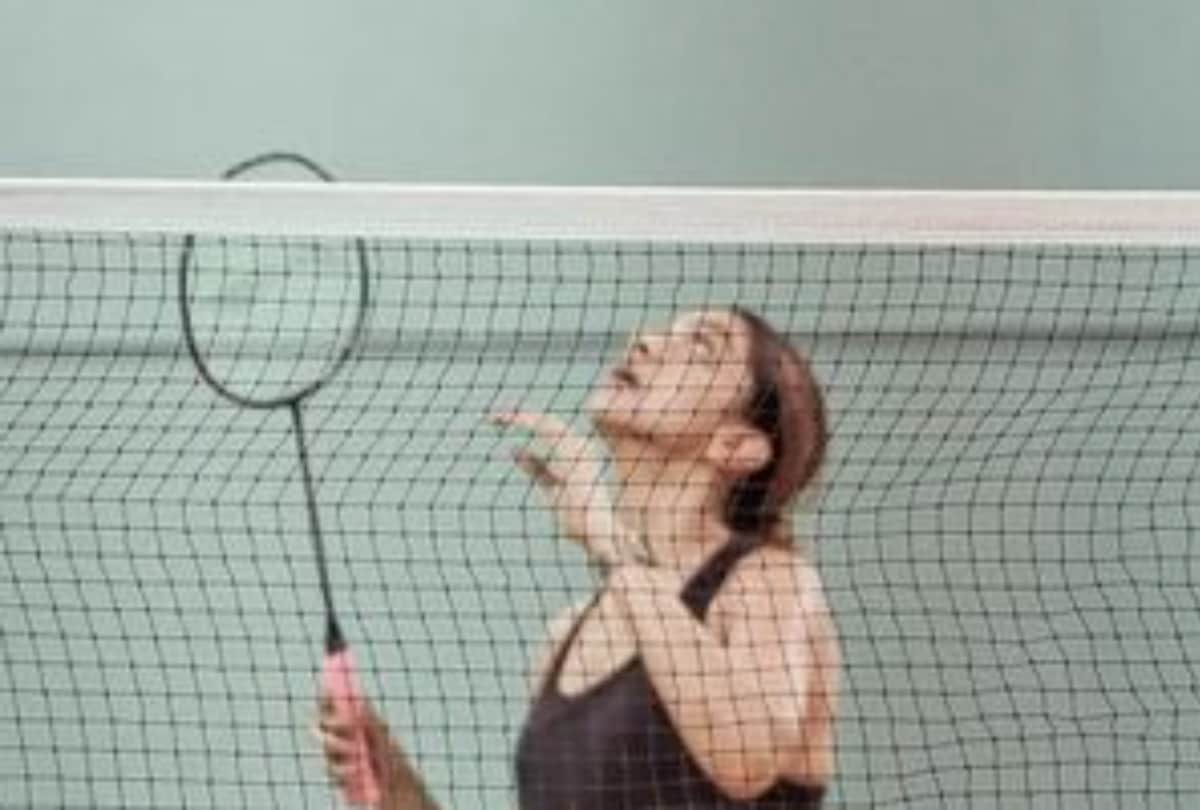 deepika padukone played badminton with olympic medal winner pv sindhu says Burning calories