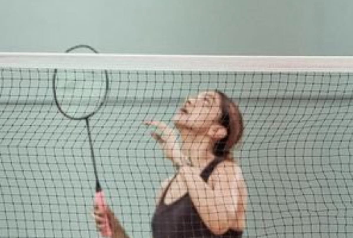 deepika padukone played badminton with olympic medal winner pv sindhu says Burning calories