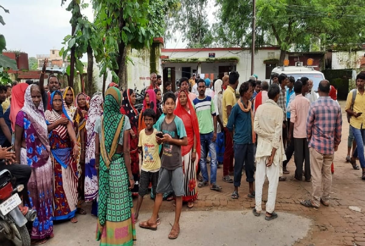Fight for disputed shop five including four women injured in Deoria