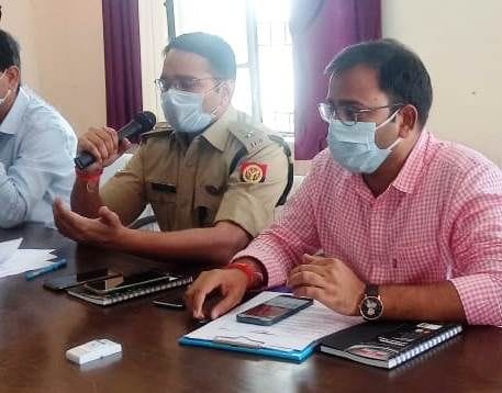 Hathras: Go on the spot and settle the complaints properly: DM